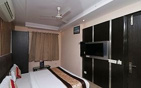 Hotel Blue Pearl, Near New Delhi Railway Station, Paharganj Exterior photo