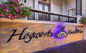 Hogwarts Hostel ク ラビ Exterior photo