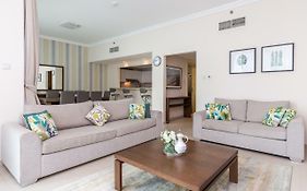 Lovely 2Br With Assistant Room In Al Bateen Residences Jbr By Deluxe Holiday Homes ドバイ Exterior photo