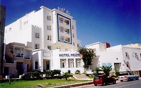Hotel Mezri モナスティル Exterior photo
