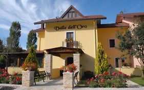 Hotel Valle Dell' Oro ペスカッセーロリ Exterior photo