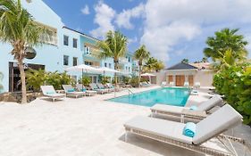 Dolphin Suites & Wellness Curacao ウィレムスタッド Exterior photo