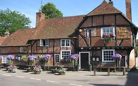 ファーナム The Plume Of Feathers Bed & Breakfast Exterior photo