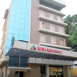 ホテル Aura Residency Thrissur Exterior photo