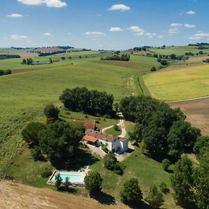 Flamarens Maison Lamothe Bed & Breakfast Exterior photo