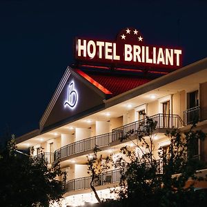 Briliant Hotel クルージュ＝ナポカ Exterior photo