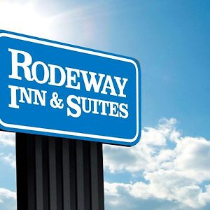 Rodeway Inn & Suites スティーブンスポイント Exterior photo