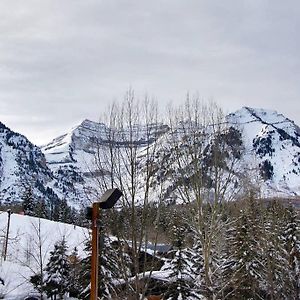 Log Cabin On The Stream Sundance, Utahヴィラ Exterior photo