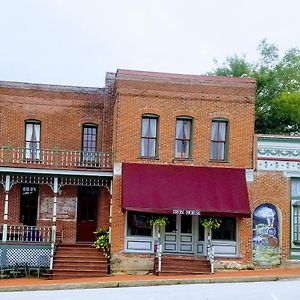 Iron Horse Hotel Blackwater Exterior photo