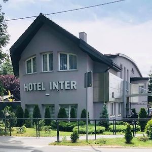 Hotel Inter Bielany Wrocławskie Exterior photo