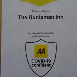 The Huntsman Inn ホルムファース Exterior photo