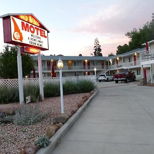 Red Wing Motel マニトゥー・スプリングス Exterior photo