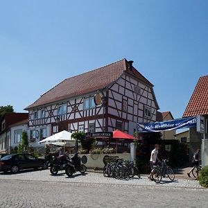 Gasthaus & Pension Zur Guten Quelle モルスドルフ Exterior photo
