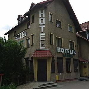 Hotelik Warmia -Pensjonat, Hostel リジバルク・バルミンスキ Exterior photo