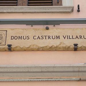 Domus Castrum Villarum B&B カストロヴィッラリ Exterior photo