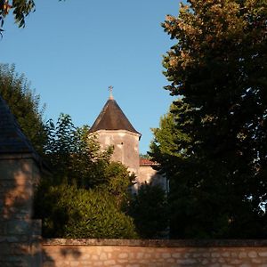 Chaniers La Laiterie Du Logis Bed & Breakfast Exterior photo