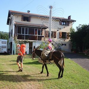 Camurac La Chaumine Aux Etoiles Bed & Breakfast Exterior photo