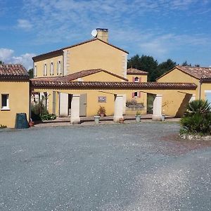 Saint-Bonnet-sur-Gironde La Marviniere Bed & Breakfast Exterior photo