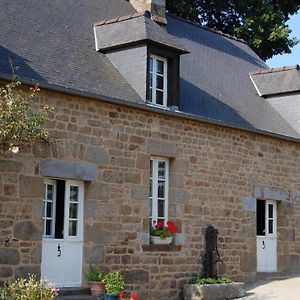 マン・ロック Le Pont St Michel Bed & Breakfast Exterior photo