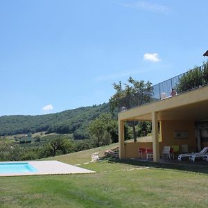 Saint-Romain-de-Popey Pivoine Et Cerise Holding Five Bed & Breakfast Exterior photo