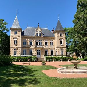 Magnet Chateau Des Mussets Bed & Breakfast Exterior photo