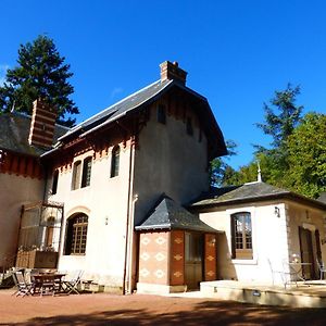 Clermain Le Manoir Sur La Roche, 74, Impasse Du Manoir, 71520 Navour Sur Grosne D121 Bed & Breakfast Exterior photo