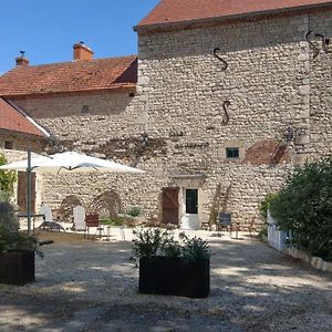 Le Moulin Des Valignards - Chambres D'Hotes エブルイユ Exterior photo