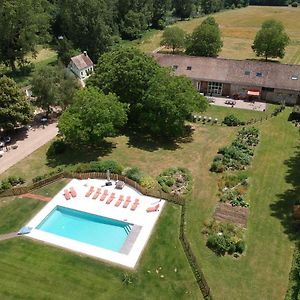 Authouillet La Ferme Des Isles Bed & Breakfast Exterior photo