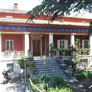 Casa Vacanze Villa Pompeiana トリエステ Exterior photo