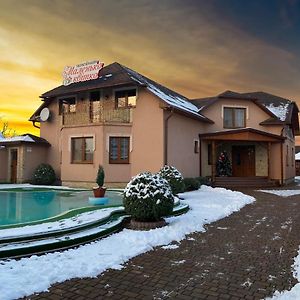 Velyka Byyhan' Пансіонат Маленька Квітка Kis Virag Panzio Bed & Breakfast Exterior photo