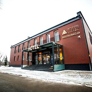 Hotel Arsenal グリヴィツェ Exterior photo