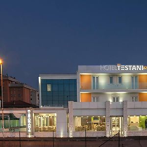 Hotel Testani フロジノーネ Exterior photo