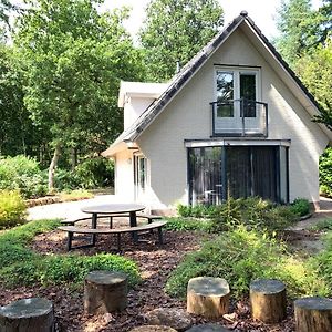 エーペ Vakantiehuis Bos En Hei Veluweヴィラ Exterior photo