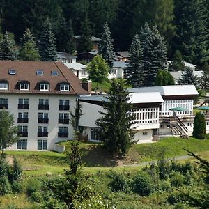 Waldhotel Feldbachtal ノイウハウス・アム・レンヴェーク Exterior photo