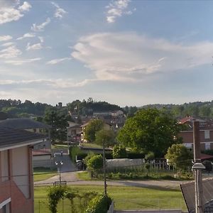 Casa Alla Madonna Di Refrancore-Asti Monferratoアパートメント Exterior photo