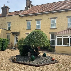 Old Gloucester Road Farm Bed And Breakfast ブリストル Exterior photo