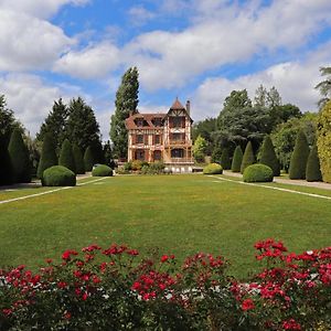 シセ＝サン＝トーバン Domaine Des Thomins Bed & Breakfast Exterior photo