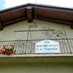 Macra La Buneta Bed & Breakfast Exterior photo