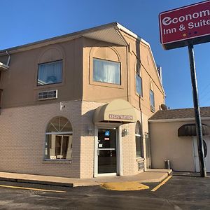 Economy Inn & Suites ハンニバル Exterior photo