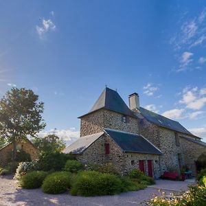 Le Pont Rean Manoir Le Courtillon Bed & Breakfast Exterior photo