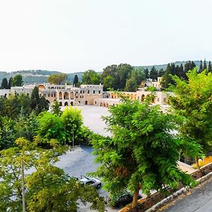 Beit Lebbos Boutique Hotel ベイト・エッディーン Exterior photo