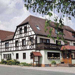 Landgasthof - Hotel Zum Stern Linden  Exterior photo