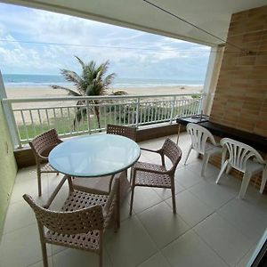 アキラスTerramaris Apartamento Beira Mar Pe Na Areiaアパートメント Exterior photo
