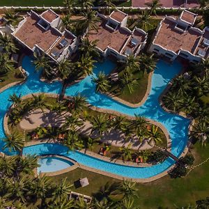 Silver Palm Spa & Resort キリフィ Exterior photo