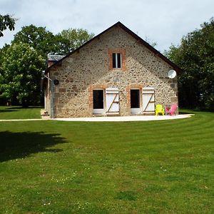 Le Grand-Bourg Gite La Peyreヴィラ Exterior photo