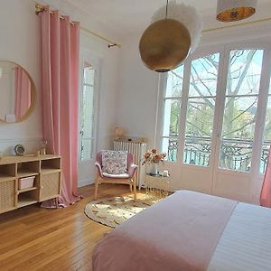 Thorigny-sur-Marne Chambre D'Hote Disney Les Flolies Du Bord De Marne Bed & Breakfast Exterior photo