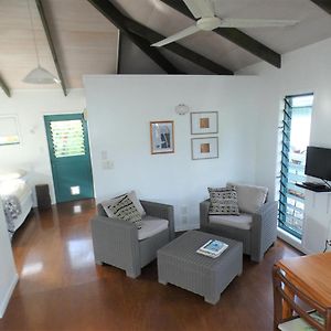 Aroa Kainga Bungalows And Apartment ラロトンガ島 Exterior photo
