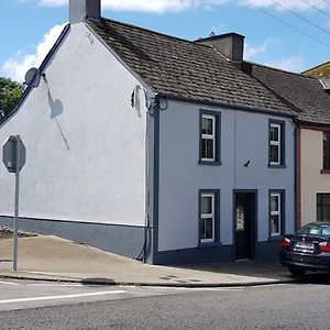 Banagher Cosy Townhouse On The Hill In Irelandヴィラ Exterior photo