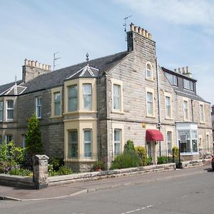 Lomond Guest House Leven  Exterior photo