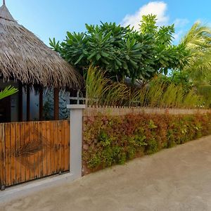 ホテル Koimala Beach Ukulhas Exterior photo